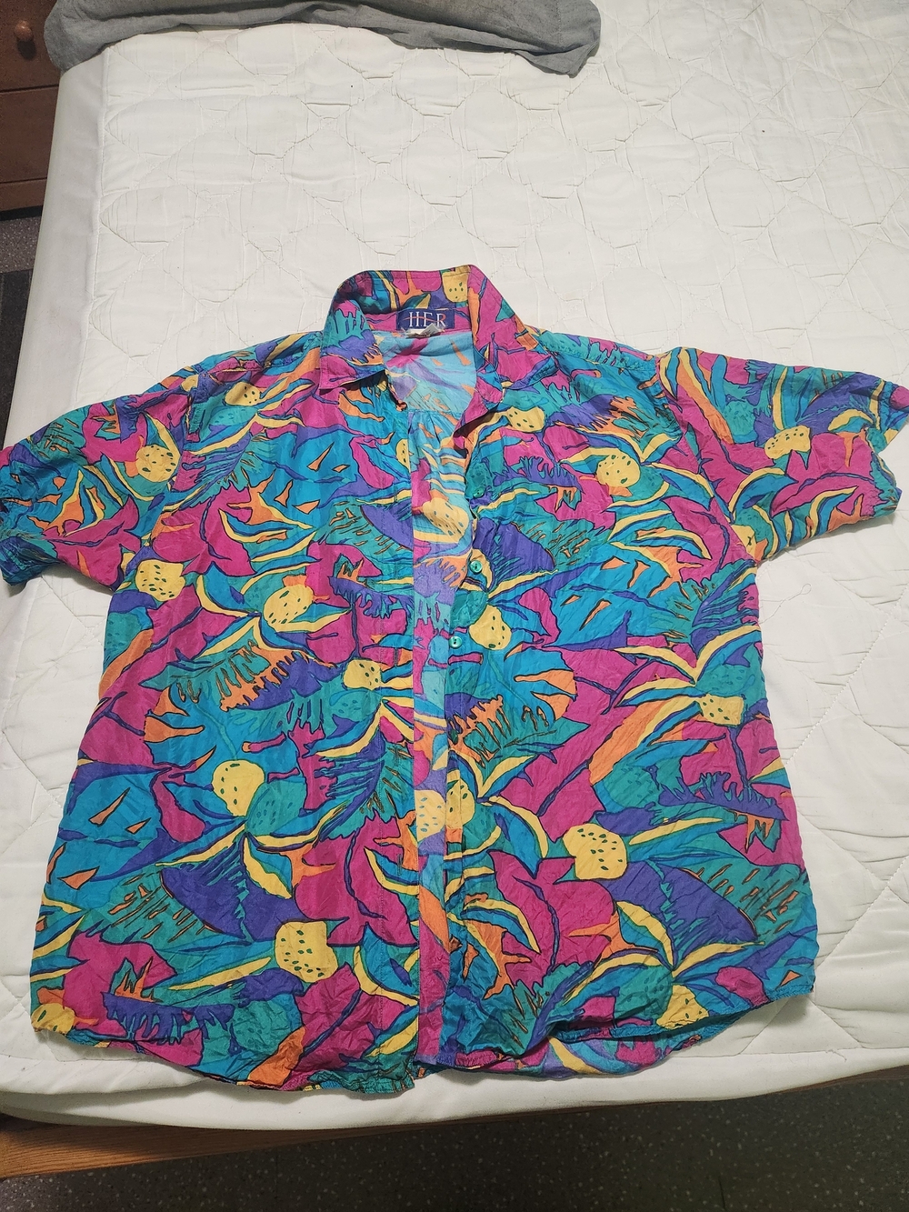 Vibrant Multicolor Tropical Print Short Sleeve Shirt